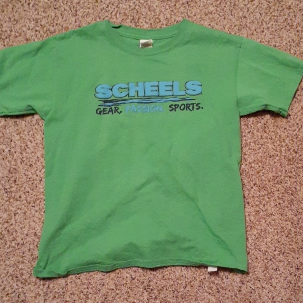 Green scheels tshirt